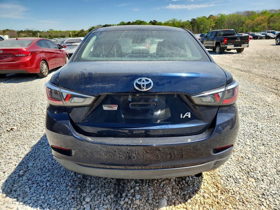 2018 Toyota Yaris ia Base