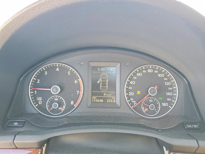 2012 Volkswagen Eos lux