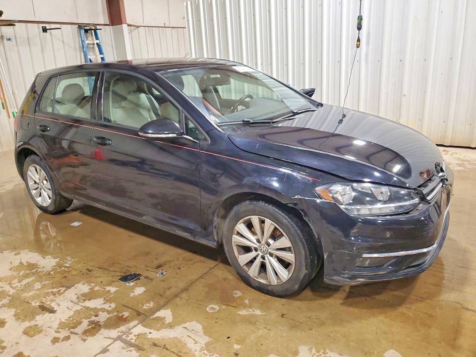 2018 Volkswagen Golf s