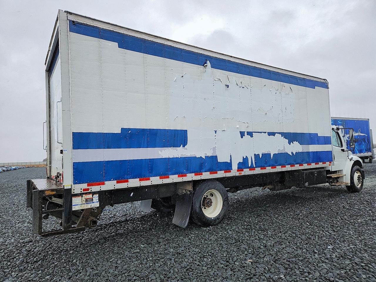 2017 Freightliner Business Class M2 BOX Truck