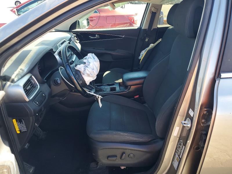 2016 KIA Sorento lx V6