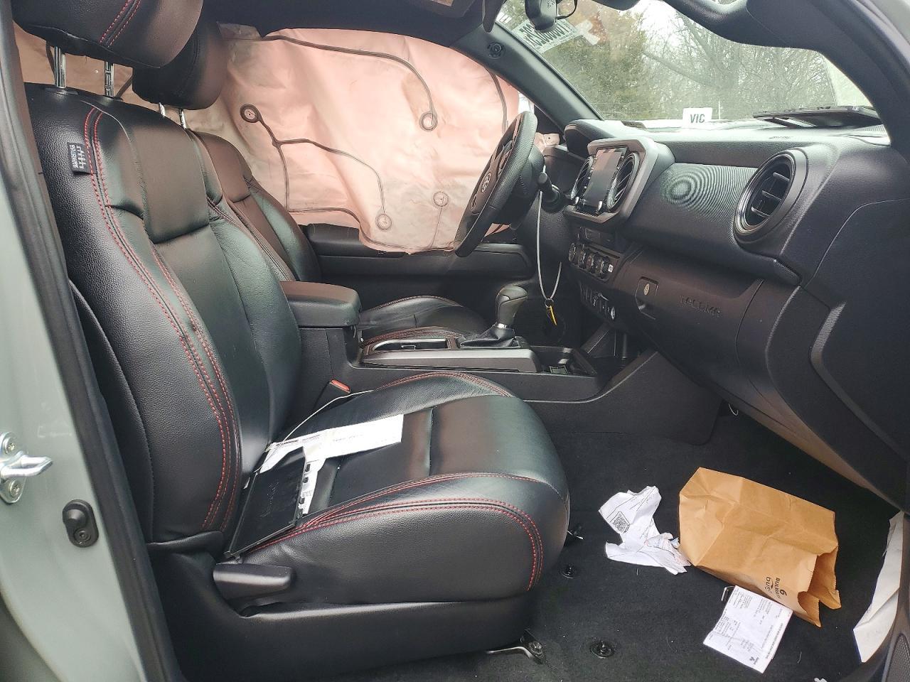 2023 Toyota Tacoma TRD OFF-Road