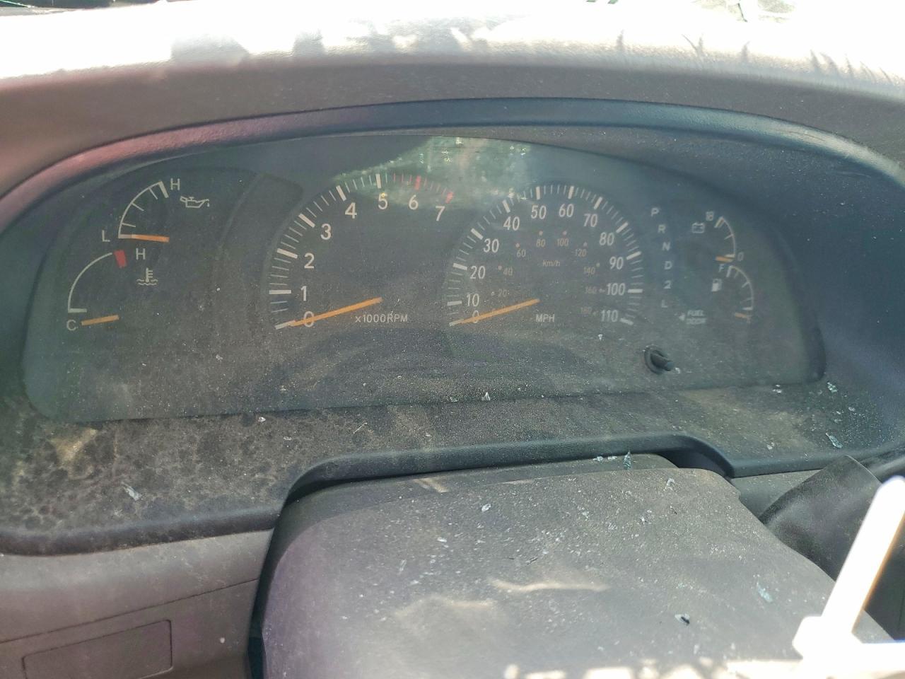 2002 Toyota Tundra SR5 V8