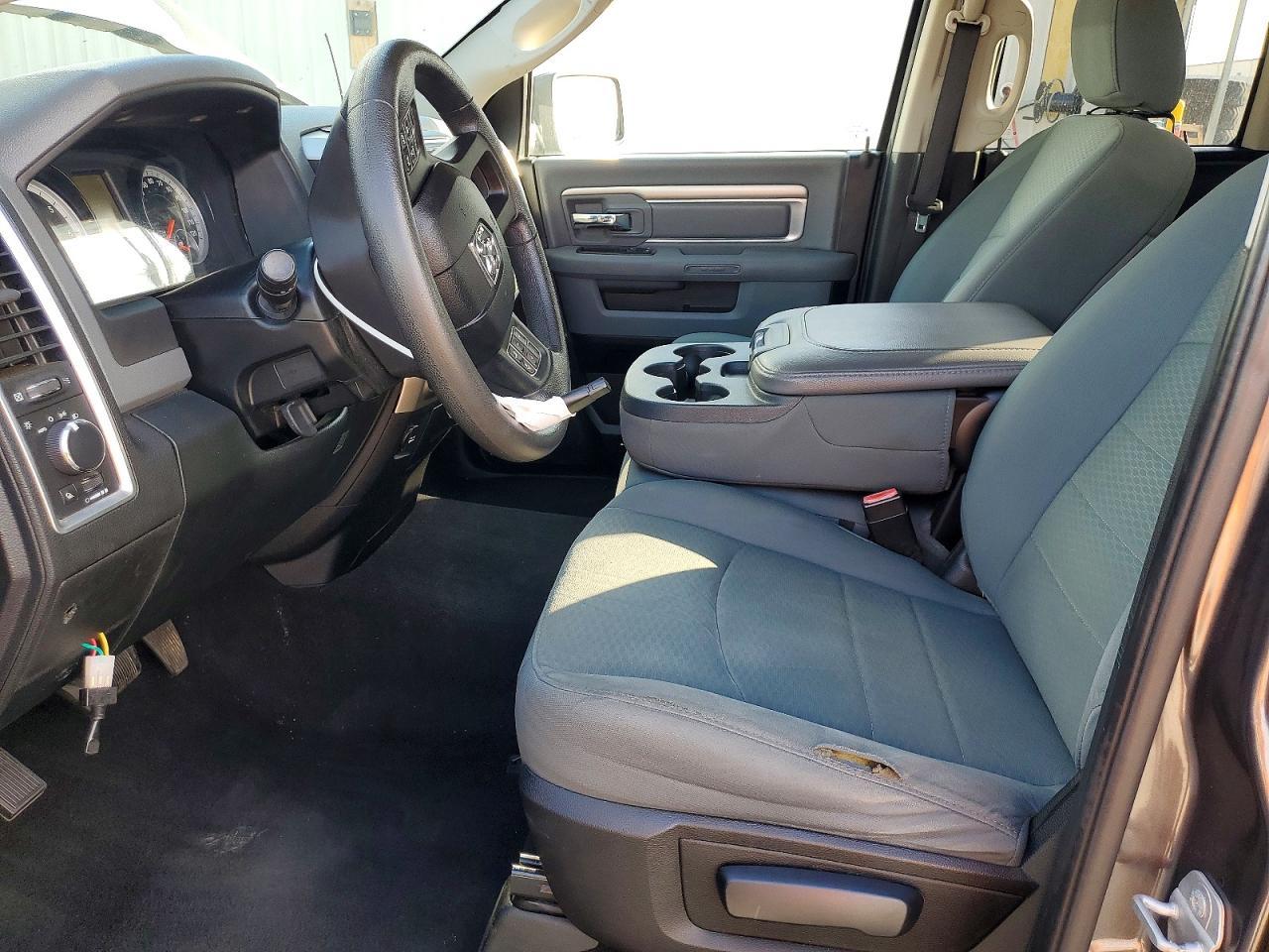 2014 Dodge RAM 1500 SLT