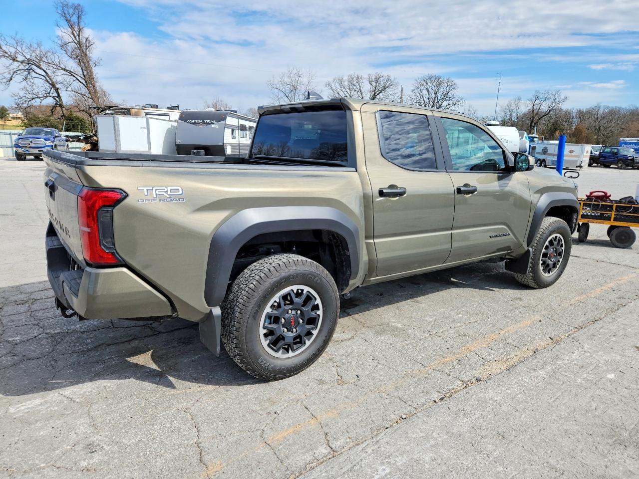 2025 Toyota Tacoma TRD OFF-Road