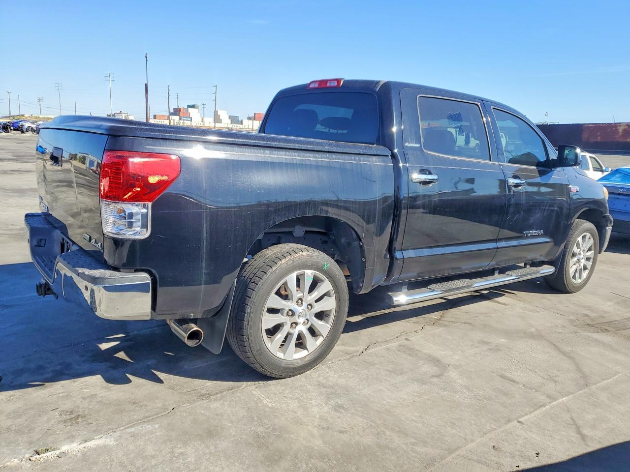 2013 Toyota Tundra Platinum