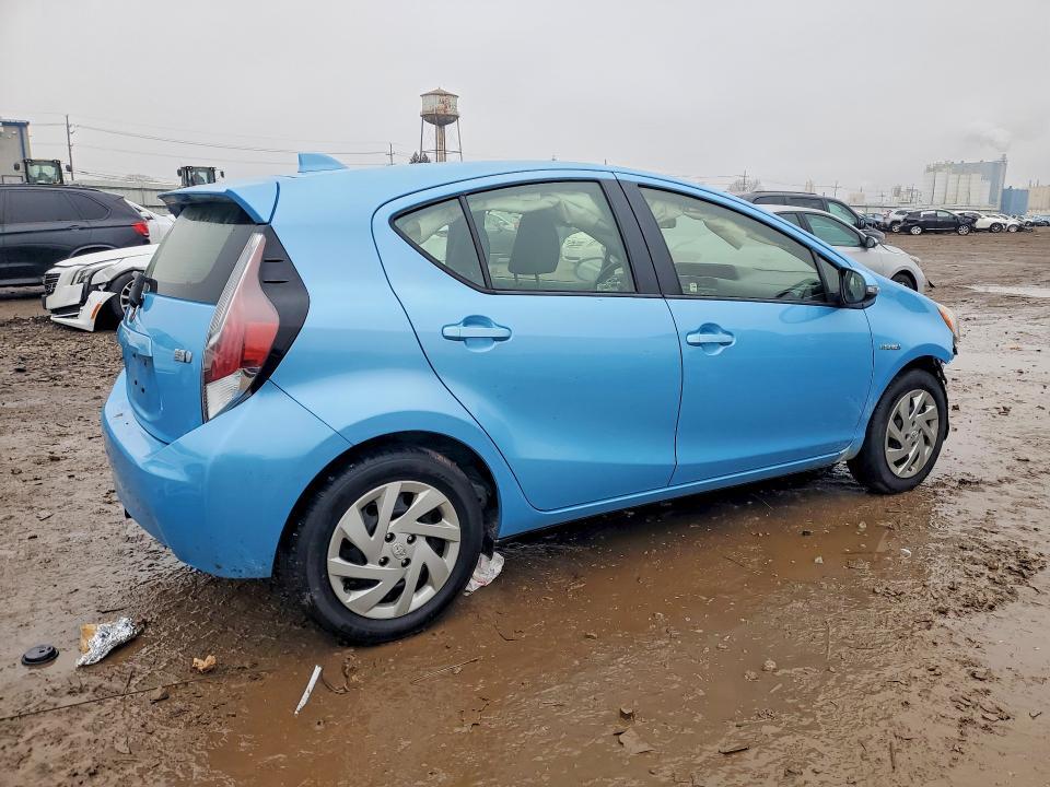 2015 Toyota Prius c two
