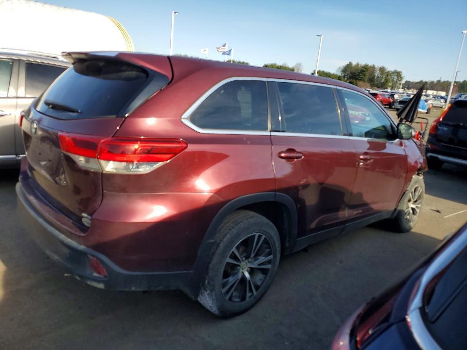 2019 Toyota Highlander le