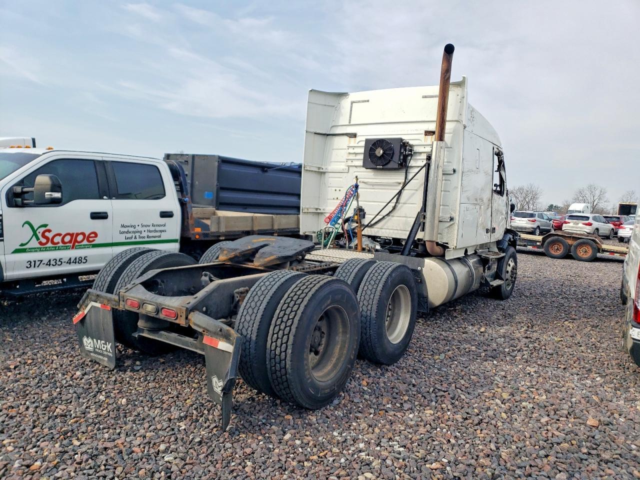 2016 Volv O VNL Semi Truck