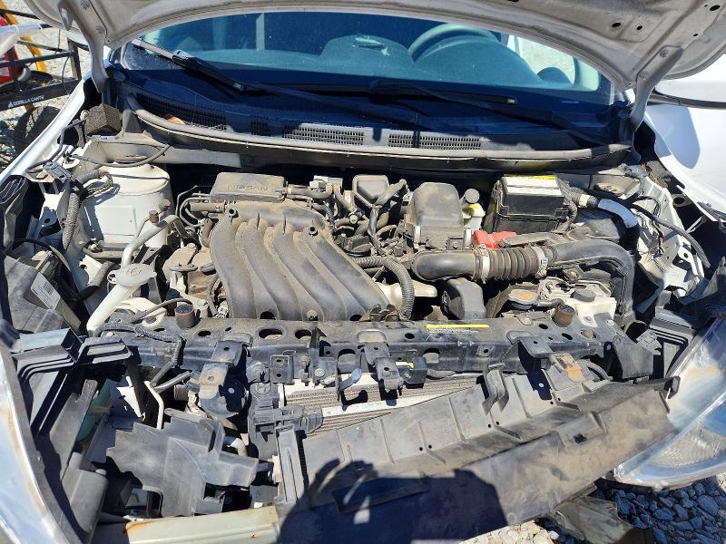 2016 Nissan Versa 1.6 s Plus