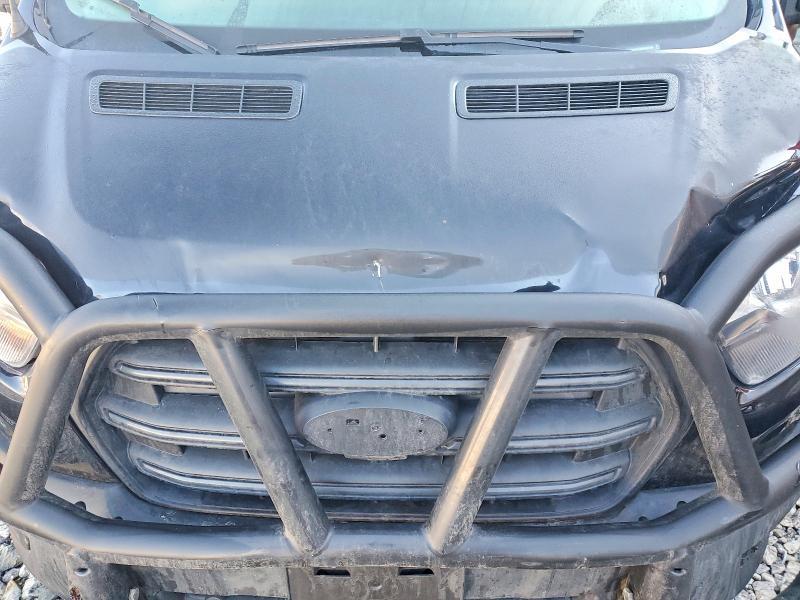 2022 Ford Transit BOX Truck