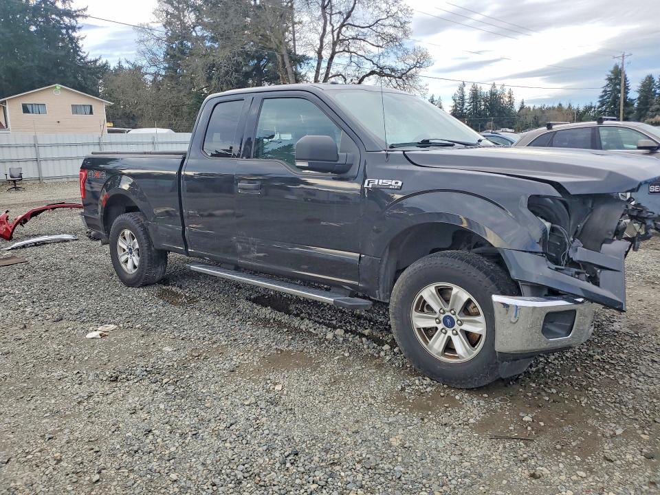 2015 Ford F150 Super cab