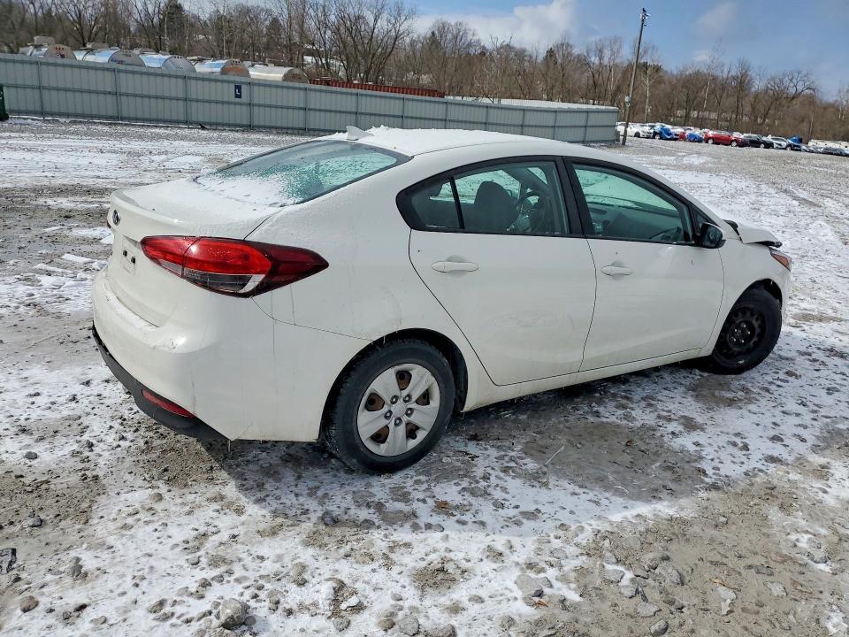 2017 KIA Forte lx