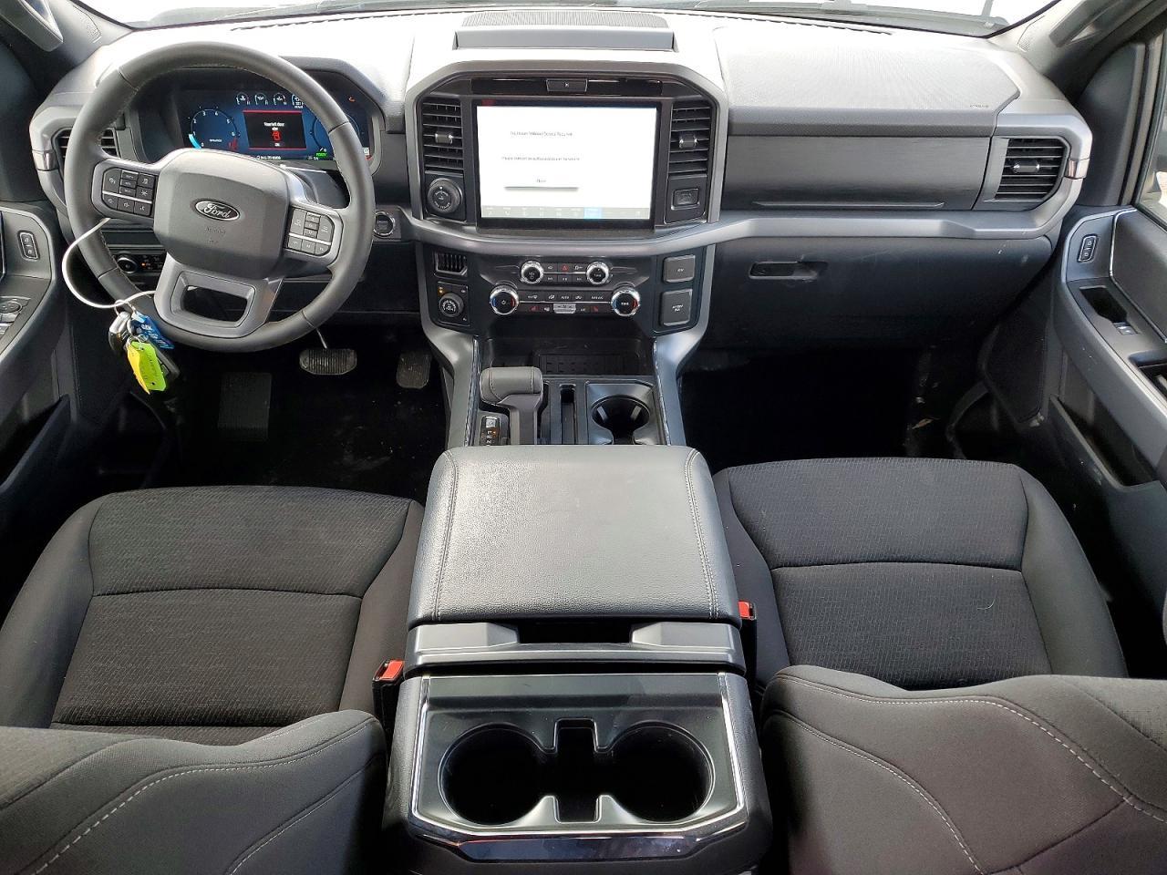 2025 Ford F150 XLT