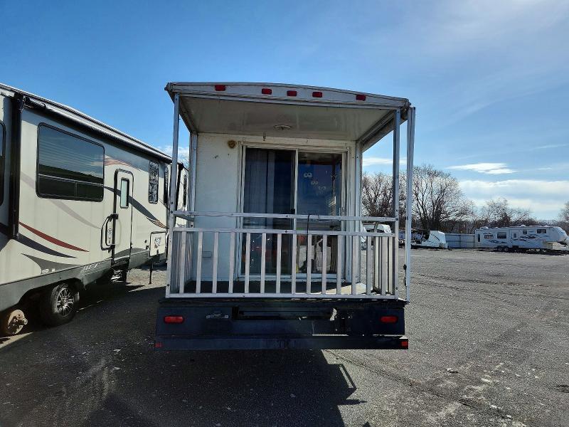 2004 Adventure 2004 Camper