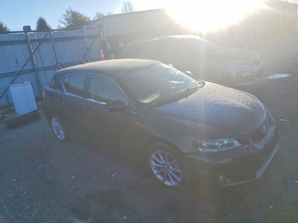 2013 Lexus Ct 200h Base