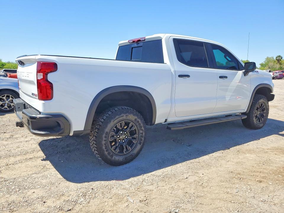 2026 Chevrolet Silverado K1500 ZR2