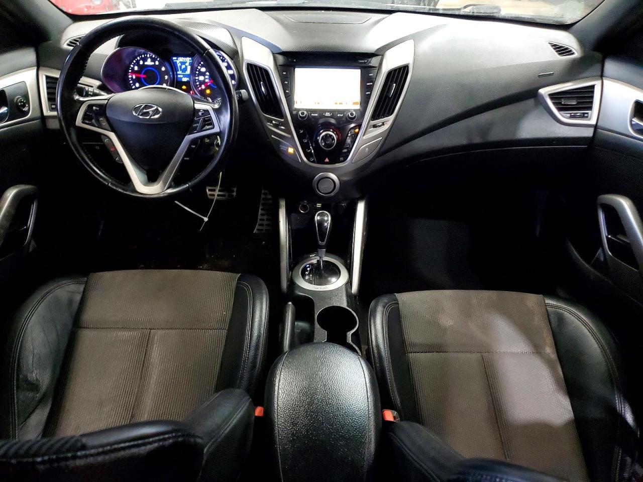 2016 Hyundai Veloster Base