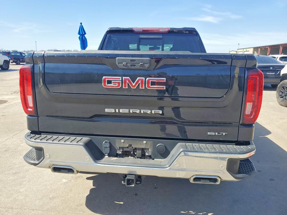2021 GMC Sierra K1500 SLT