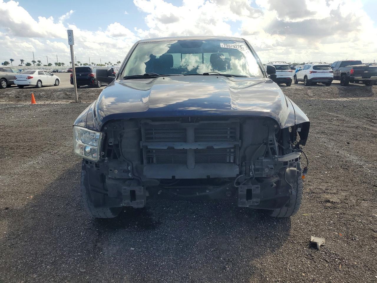 2015 Dodge RAM 1500 SLT