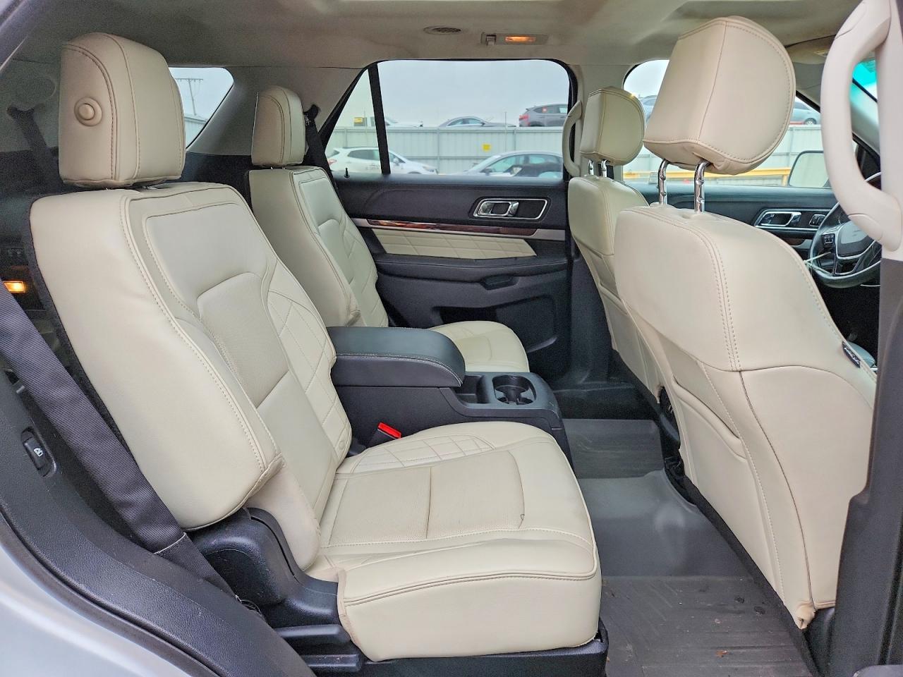 2016 Ford Explorer Platinum