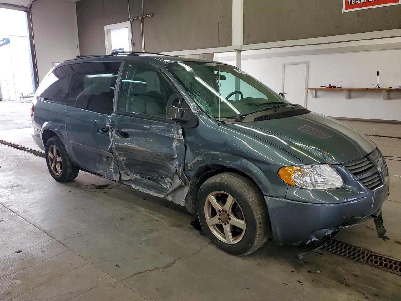 2006 Dodge Grand Caravan sxt