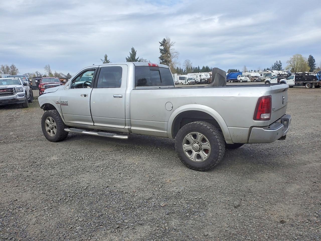 2014 Dodge 3500 Laramie