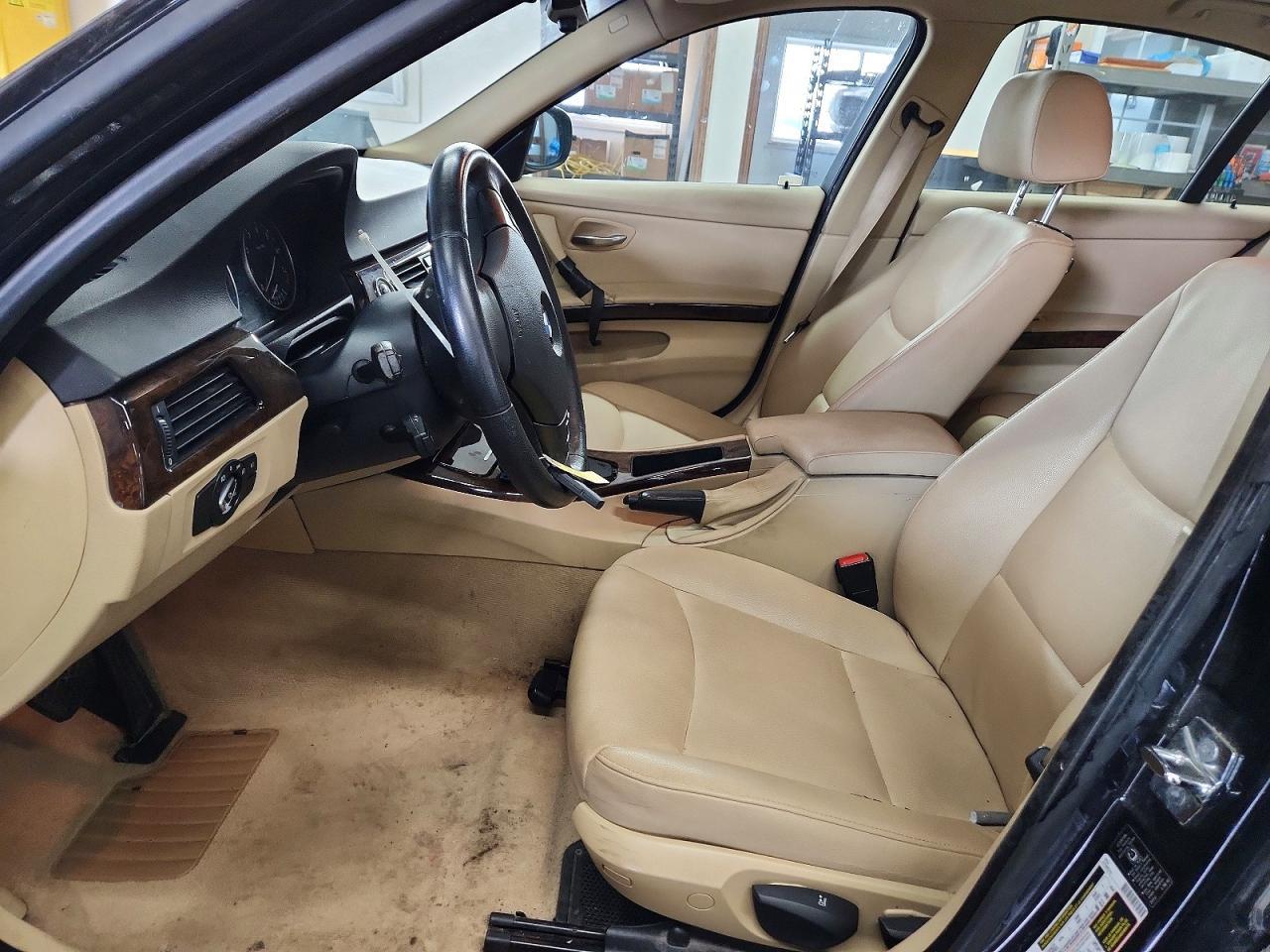 2009 BMW 328 i