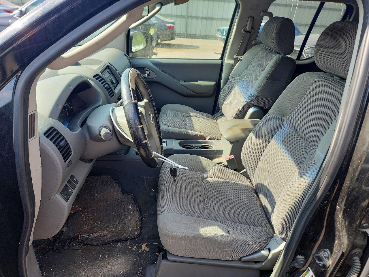 2008 Nissan Frontier SE V6