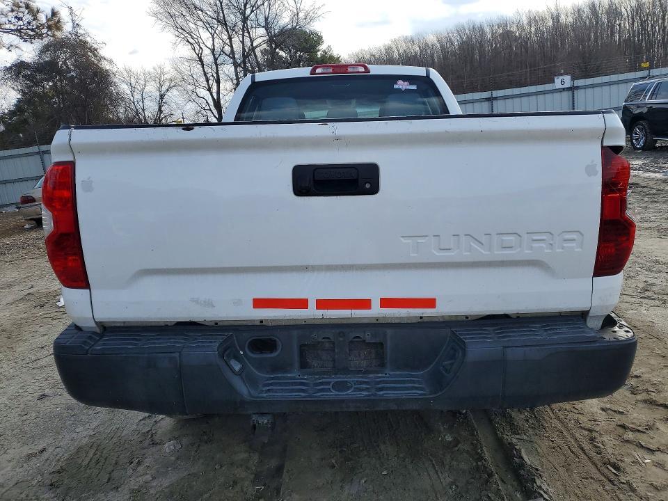 2014 Toyota Tundra SR