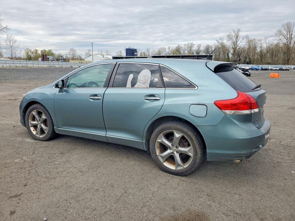 2010 Toyota Venza awd V6