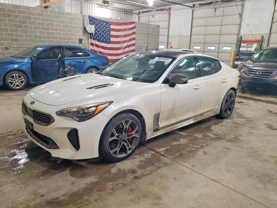 2018 KIA Stinger GT2