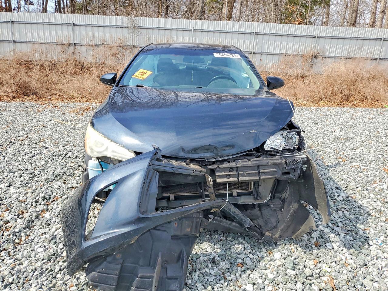 2015 Toyota Camry le