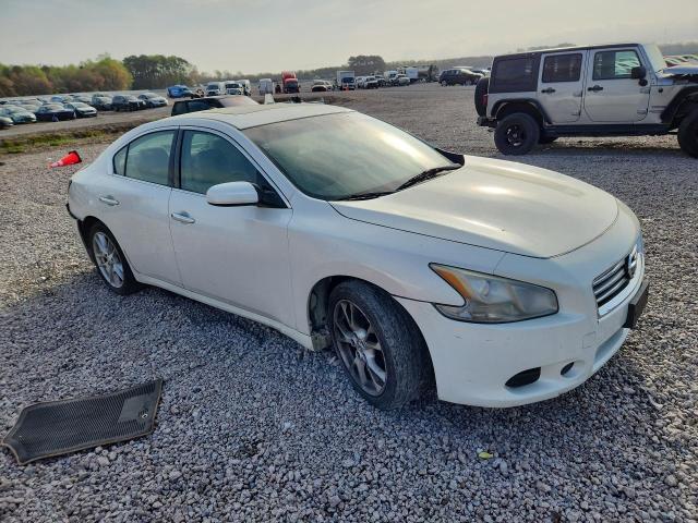 2013 Nissan Maxima 3.5 s