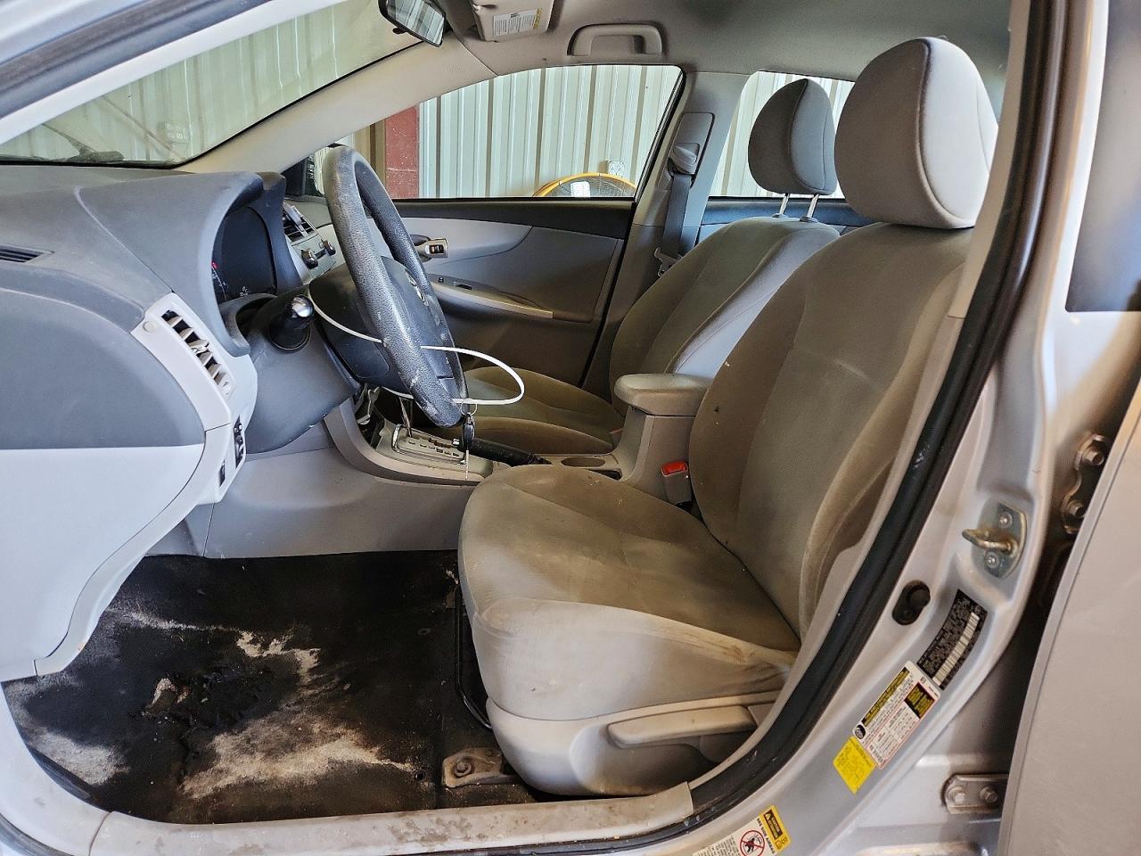 2011 Toyota Corolla le