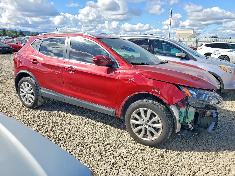 2020 Nissan Rogue Sport sv