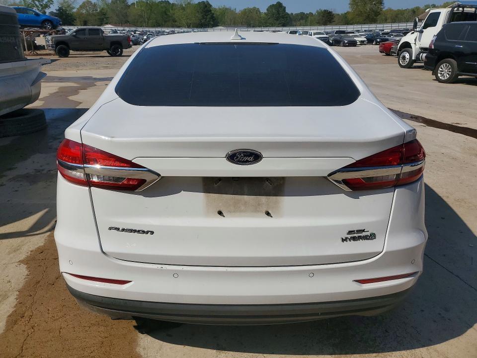 2019 Ford Fusion sel