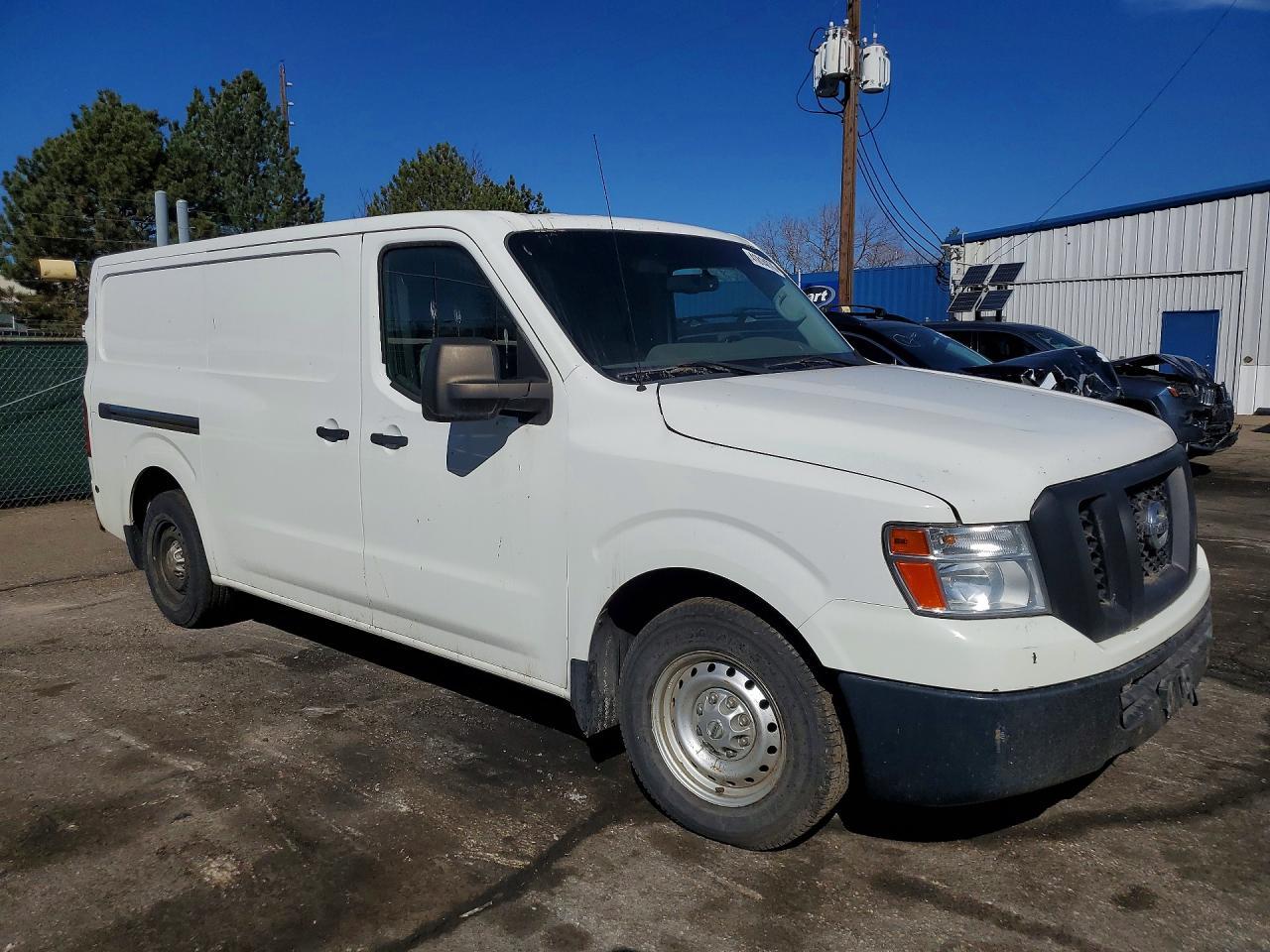 2016 Nissan NV 1500 S
