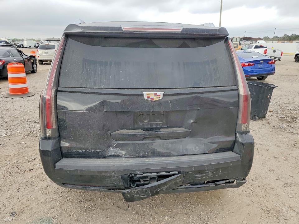 2016 Cadillac Escalade Platinum