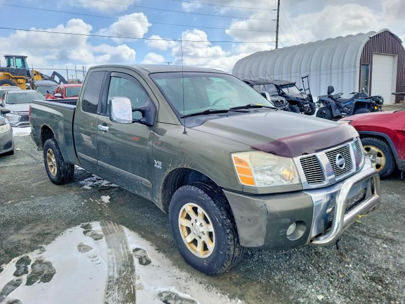 2004 Nissan Titan XE