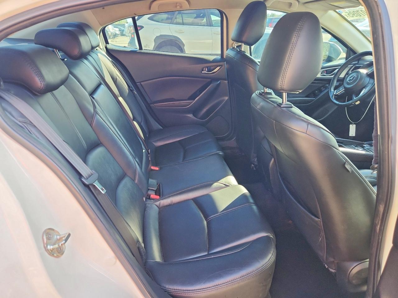 2018 Mazda 3 Touring
