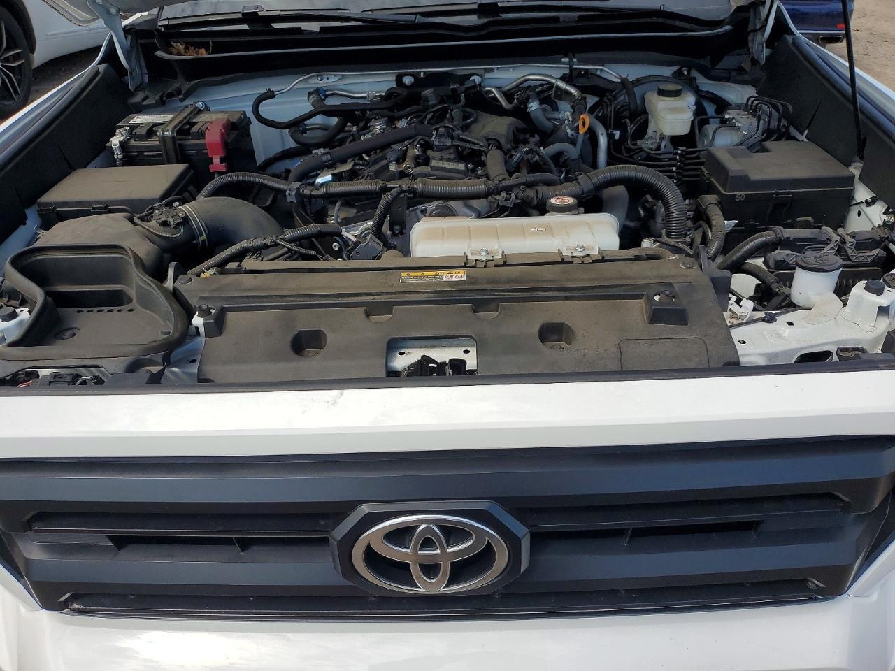 2024 Toyota Tacoma SR