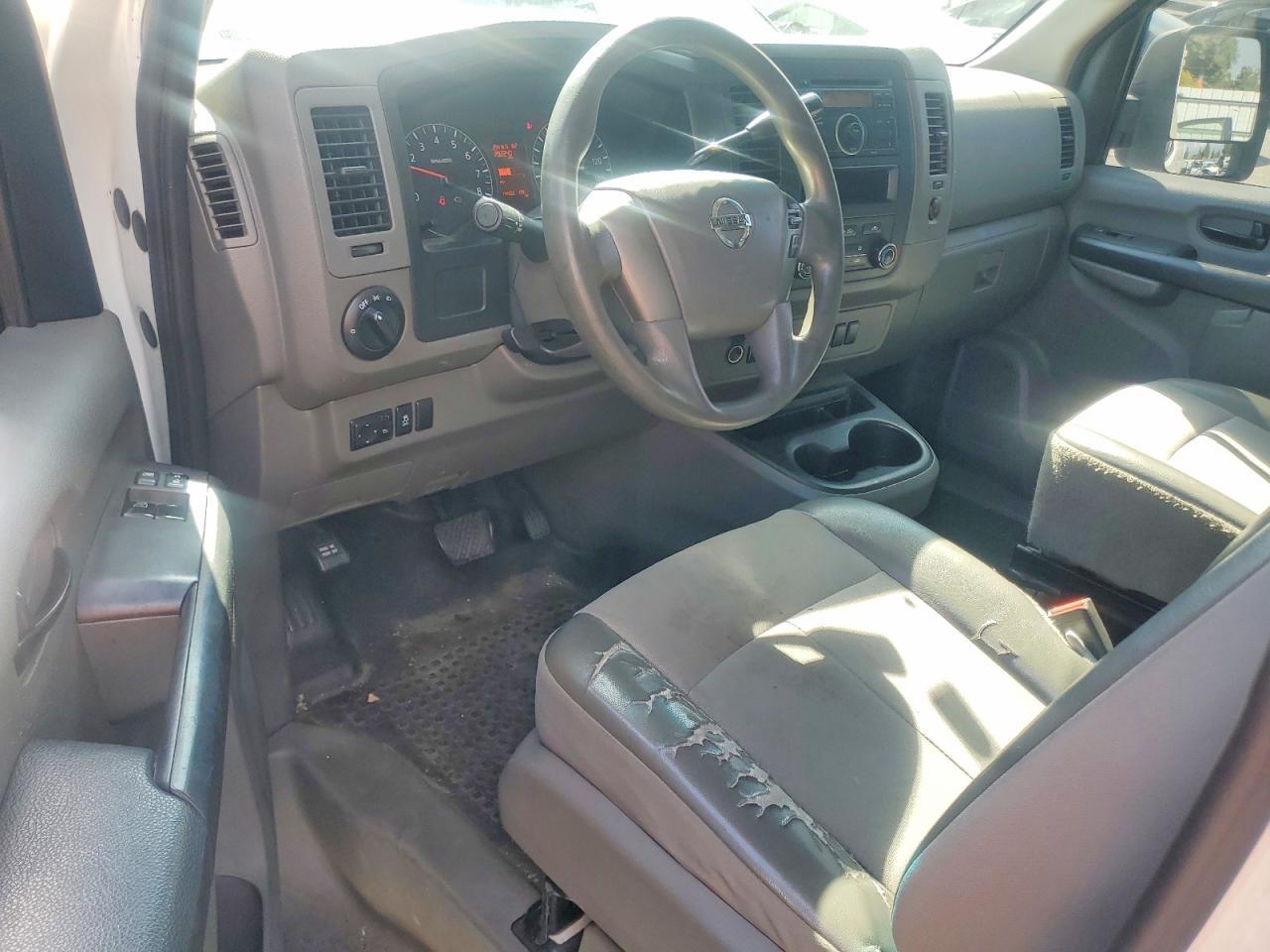 2016 Niss AN NV 1500 Delivery Van