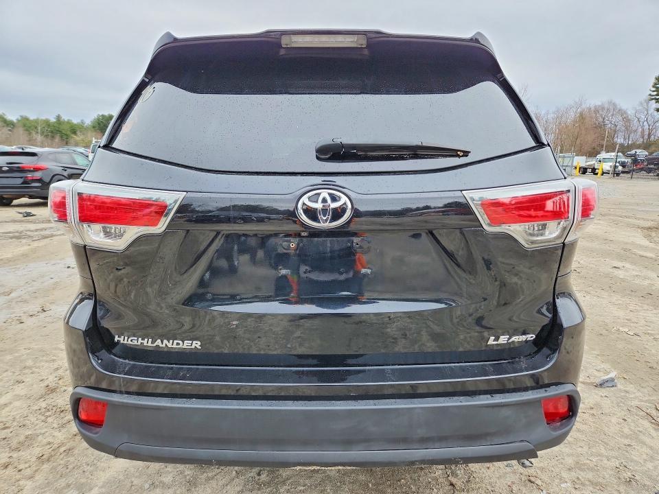 2014 Toyota Highlander le