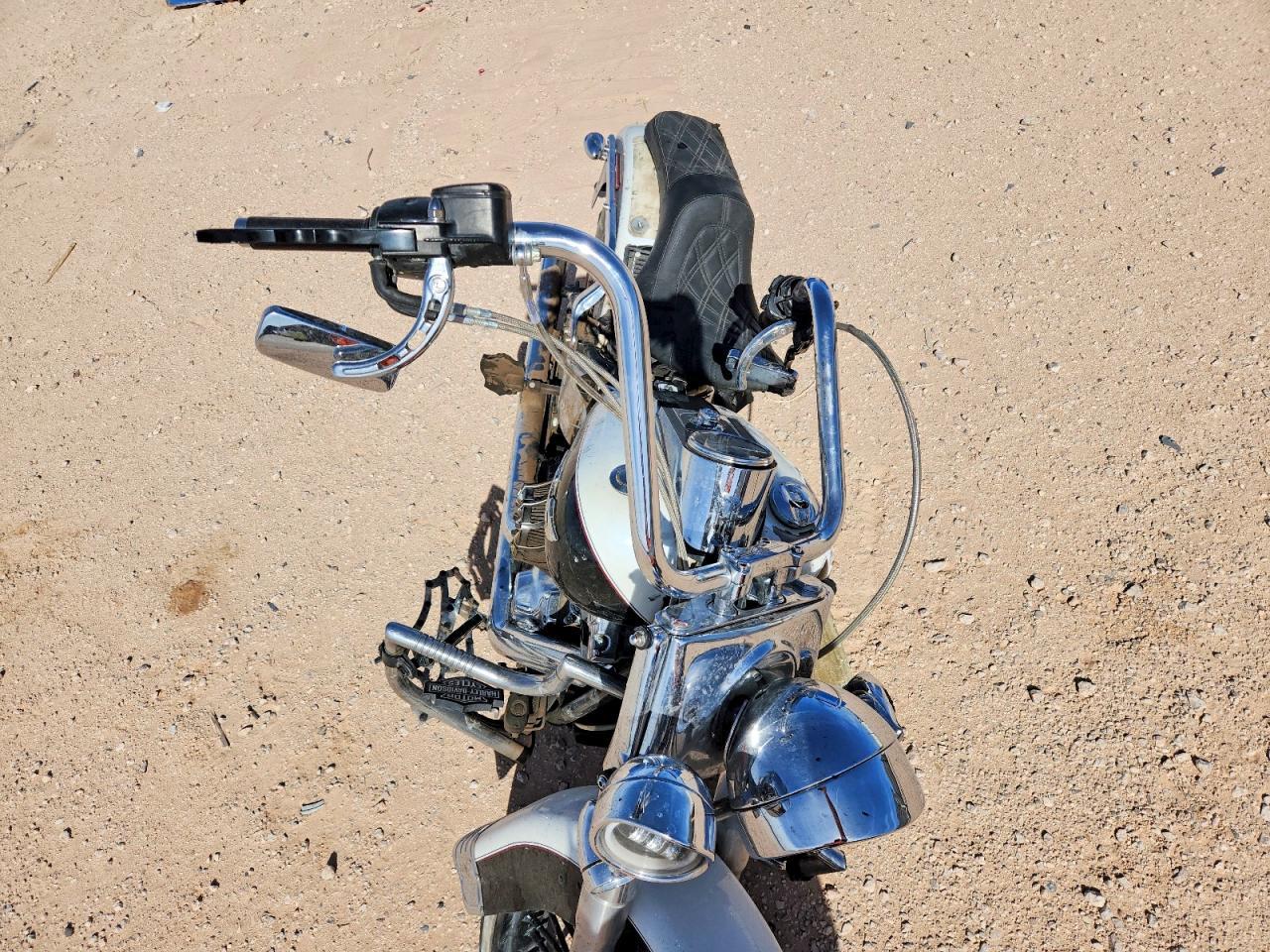 2005 Harley-Davidson Flstni