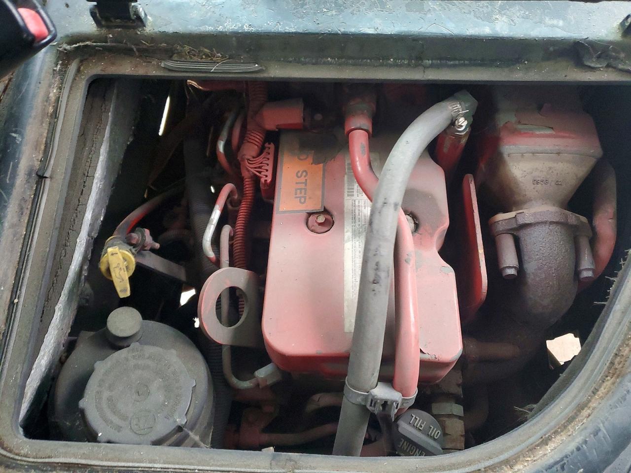 2011 Thomas SAF-T-LINER HDX-School Bus