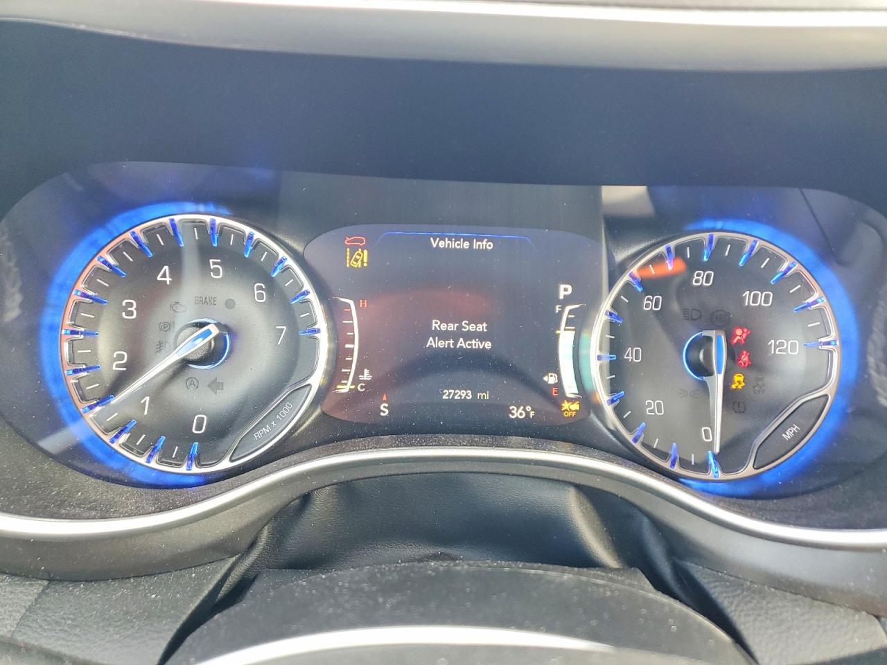2024 Chrysler Pacifica Touring l