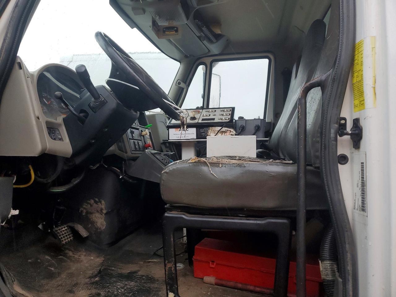 2013 International 4300 Cable Placer Bucket Truck