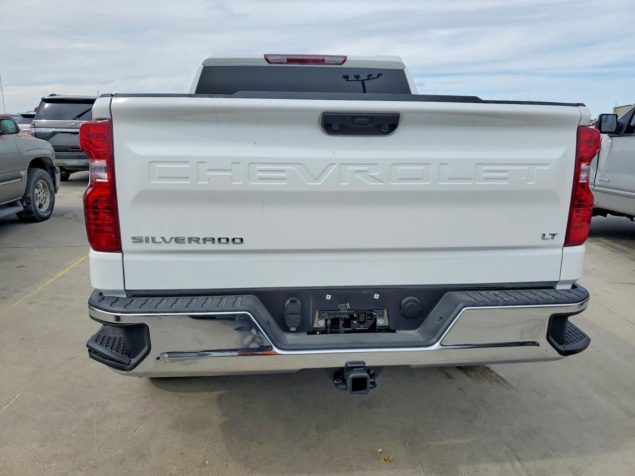 2026 Chevrolet Silverado C1500 LT