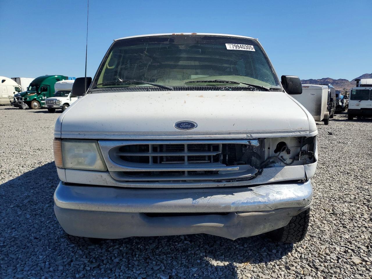 2002 Ford Econoline E350 Super Duty Wagon